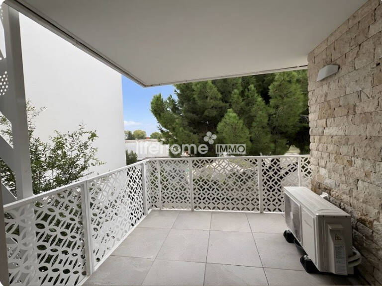 T2 EN PARFAIT ETAT AVEC TERRASSE DE 10M2 — photo 1