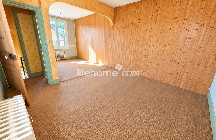 Duplex avec jardin et beau potentiel — photo 4