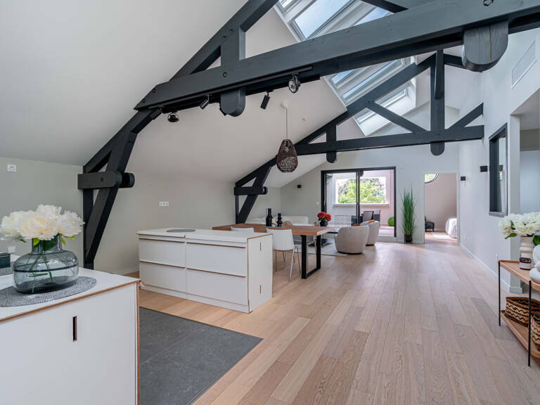 Craponne Centre   Loft 4 pièces avec terrasse tropézienne — photo 1