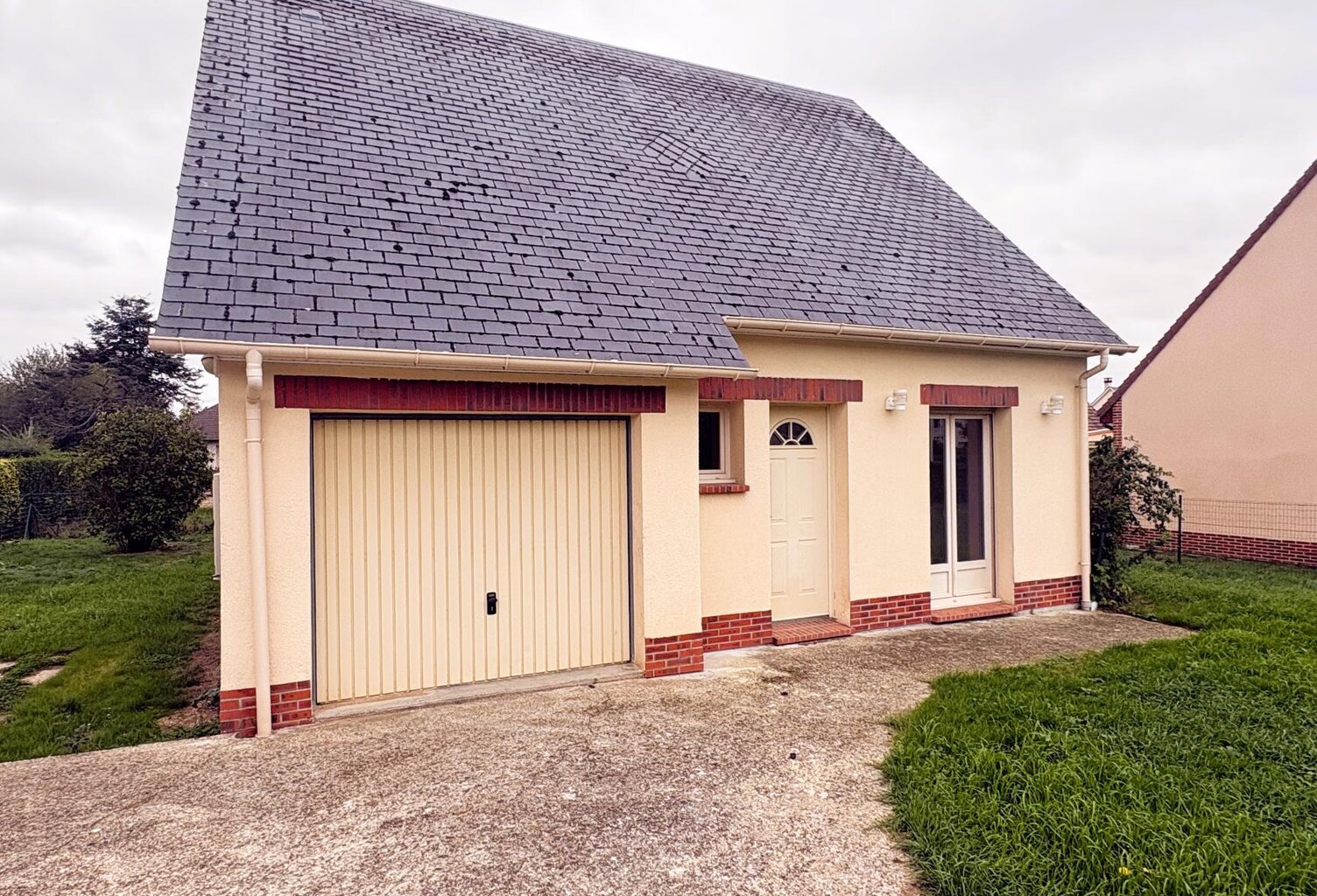 Vente maison 4 pièces 91 m² Le Neubourg (27110) — photo 1