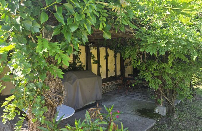 Proche de FECAMP : Chaumière avec jardin — photo 2