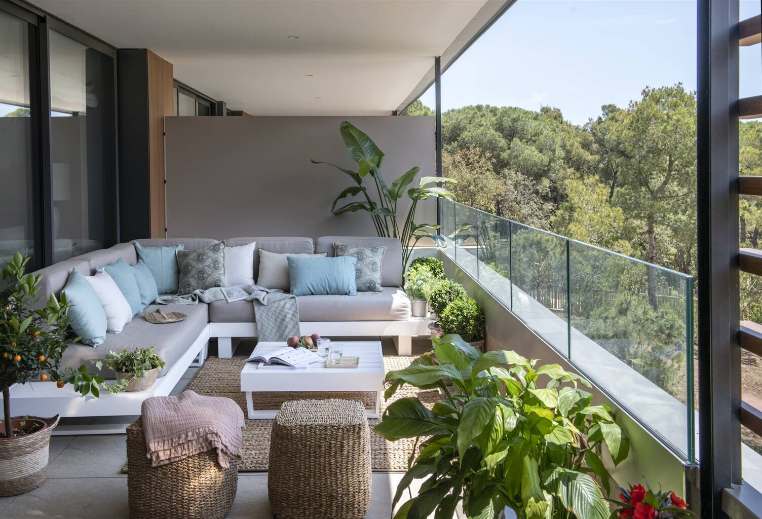 *-FRAIS DE NOTAIRE OFFERT - Coup de cœur : superbe T4 lumineux avec terrasse, double exposition et a — photo 1