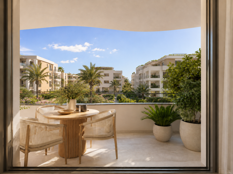 PORT-FRÉJUS – MAGNIFIQUE T2 AVEC BELLE TERRASSE & GRANDE PIÈCE DE VIE — photo 1