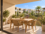 FRÉJUS – BEAU 4 PIÈCES AVEC TERRASSE, PROCHE PORT-FRÉJUS ET PLAGES — photo 2