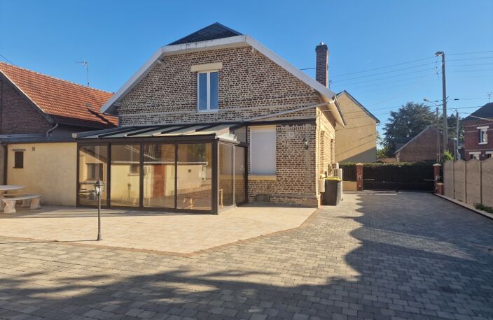 MAISON FAMILIALE — photo 2