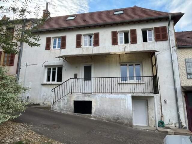 Maison 5 pièces 93 m² à La Clayette — photo du bien