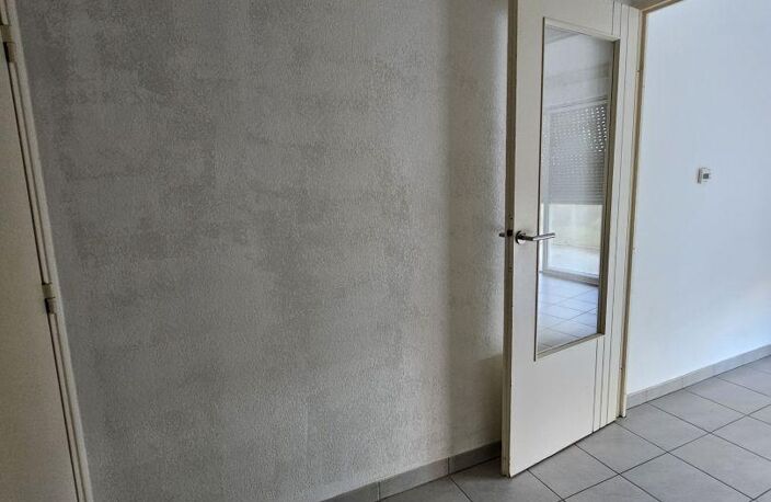 Location Appartement 1 pièce — photo 3