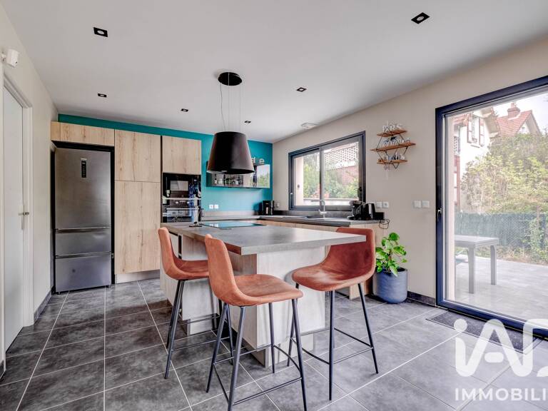 Vente Maison traditionnelle 5 pièces — photo 1