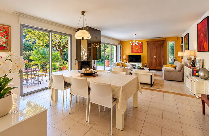 CASTELNAU-LE-LEZ   Une propriété confidentielle dans un écrin de verdure — photo 5