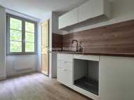 ST DIDIER APPARTEMENT ENTIEREMENT RENOVE — photo 2