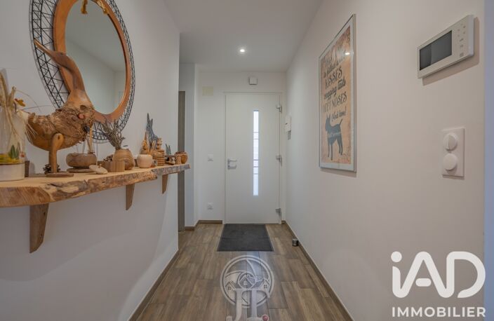 Vente Maison traditionnelle 6 pièces — photo 2