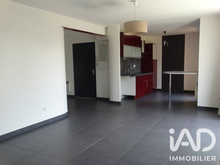 Location Appartement 4 pièces — photo 1