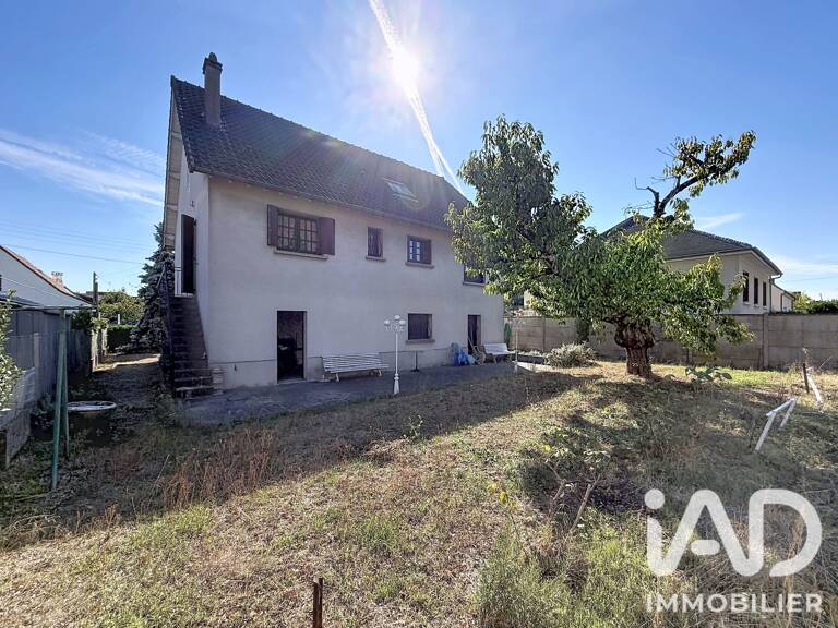 Vente Maison/villa 9 pièces — photo 1
