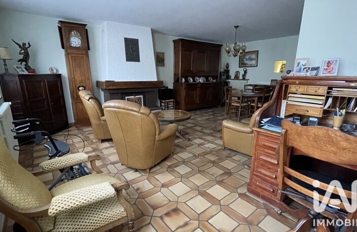 Vente Maison/villa 5 pièces — photo 3