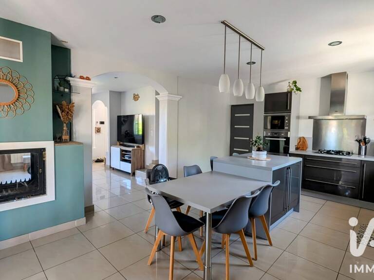 Vente Maison/villa 4 pièces — photo 1