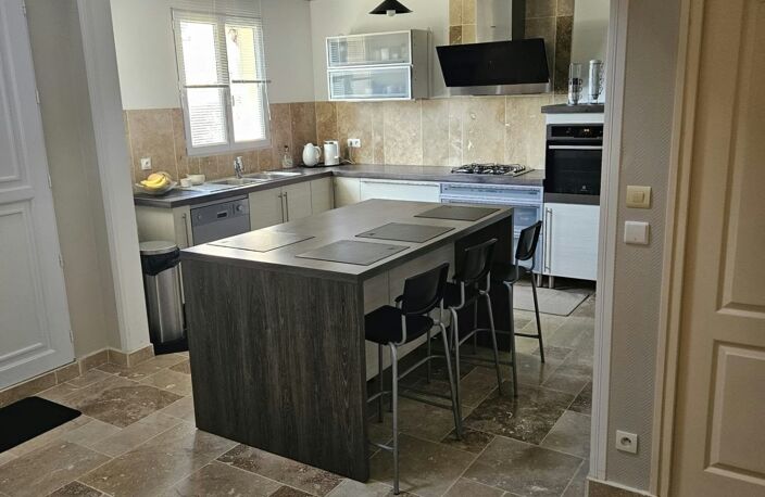 Vente Maison/villa 6 pièces — photo 5