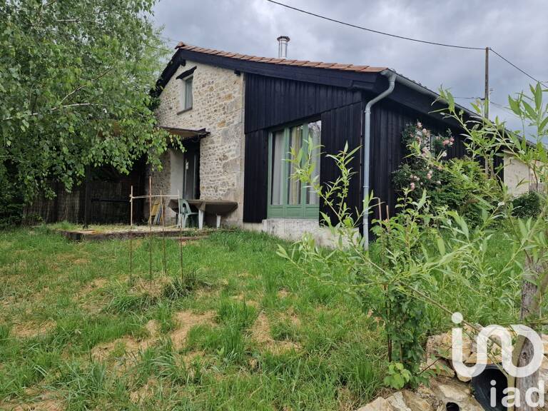 Vente Maison de campagne 4 pièces — photo 1