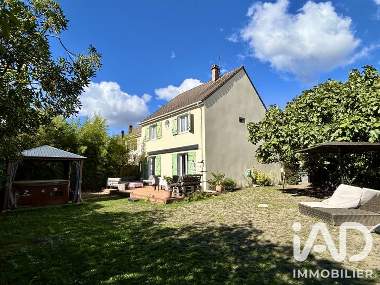 Vente Maison/villa 7 pièces — photo 1