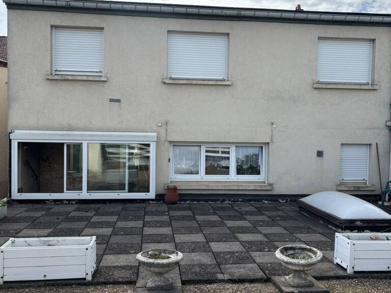 Vente Immeuble 200 m&sup2; — photo 1