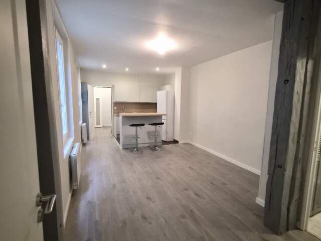 Location Appartement 2 pièces — photo du bien