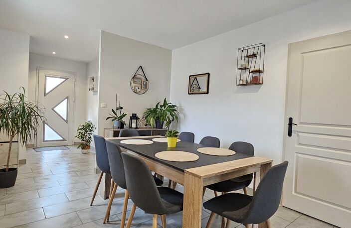 Vente Maison/villa 5 pièces — photo 2