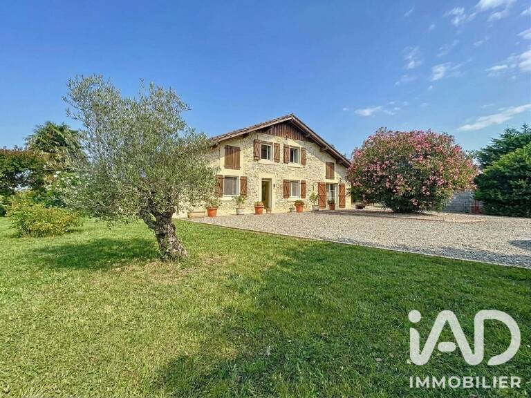 Vente Maison traditionnelle 8 pièces — photo 1