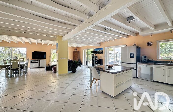 Vente Maison traditionnelle 8 pièces — photo 4