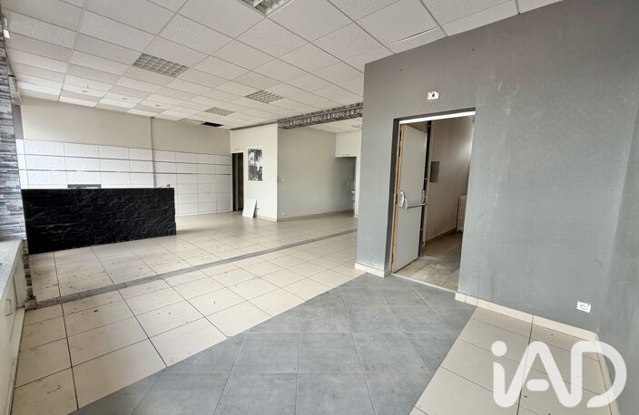 Vente Immeuble 220 m&sup2; — photo 2