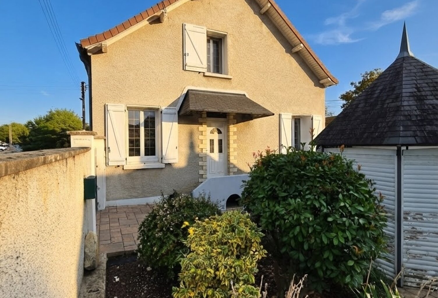 Vente Maison/villa 8 pièces — photo 1