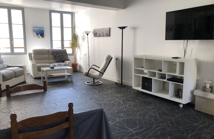Immeuble mixte coeur de ville — photo 3