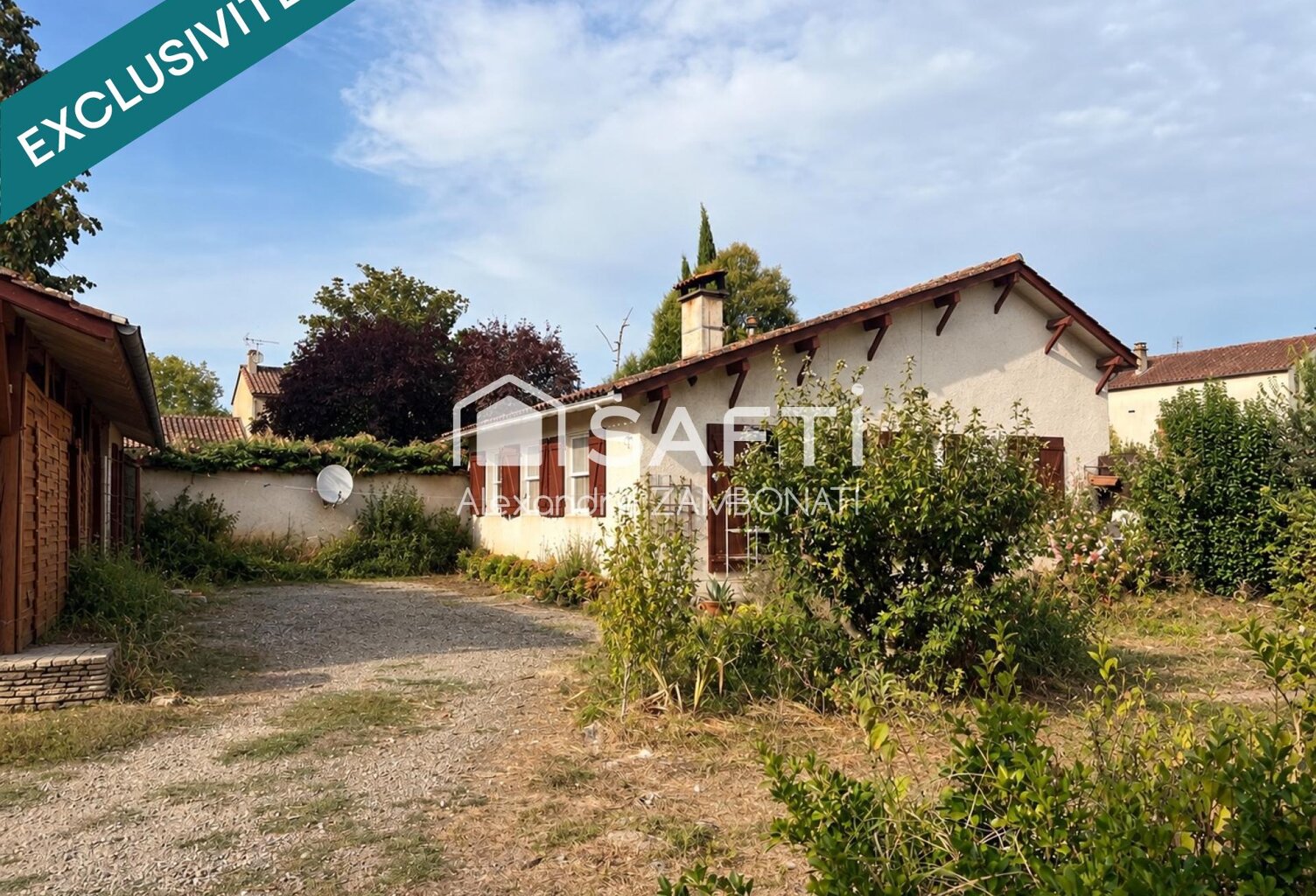 Maison de plain-pied sur 1 427 m² de terrain — photo 1