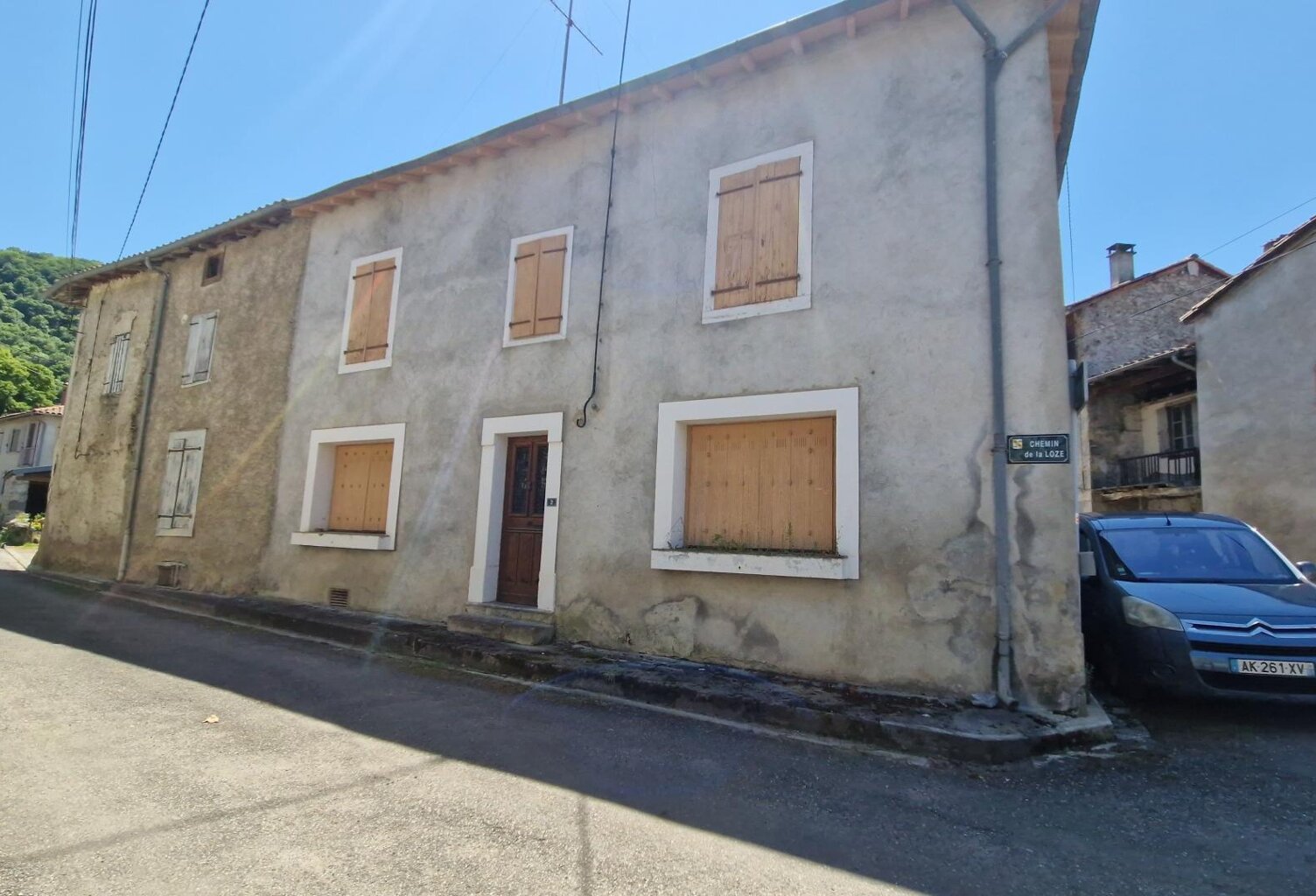 Corp de ferme et dépendances — photo 1