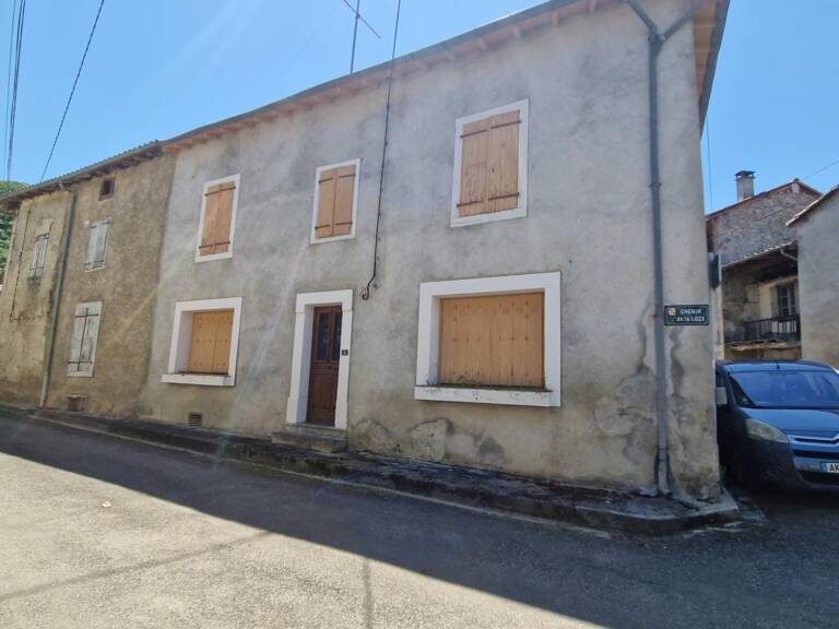 Corp de ferme et dépendances — photo 1