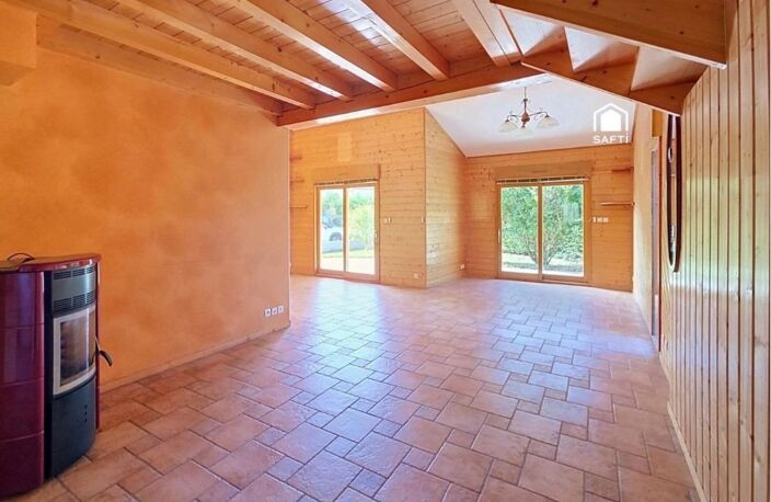 Maison familiale en ossature bois avec grand terrain à Meyrié — photo 4