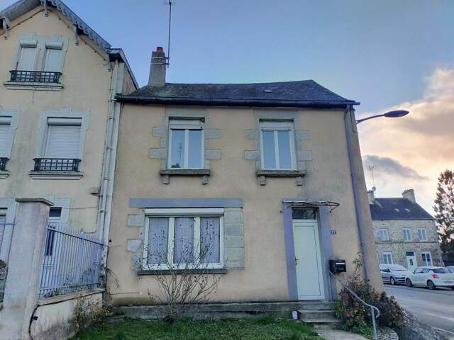 Maison de village ref.7255 ascenseur — photo du bien