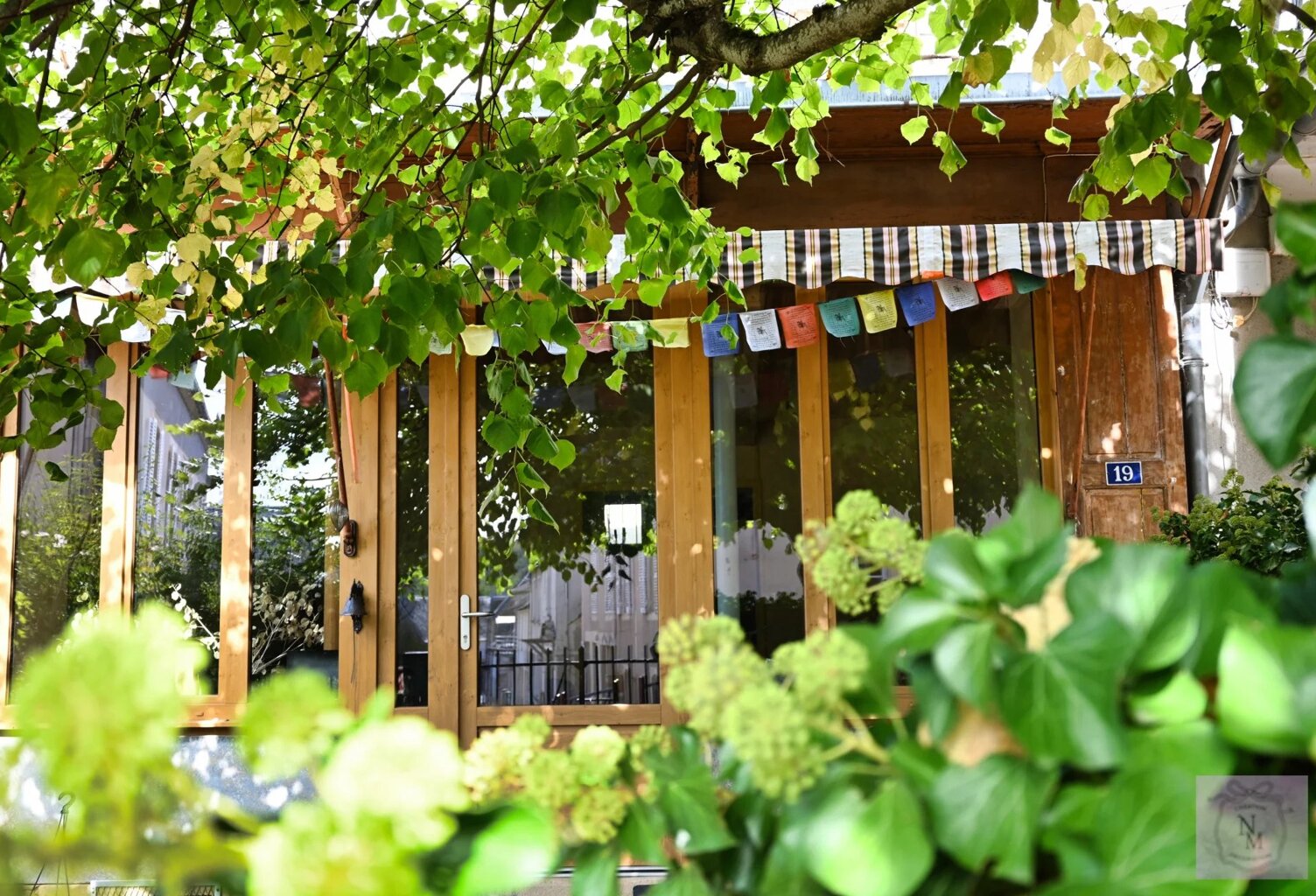 À vendre : maison de caractère à Saint-Honoré-les-Bains — photo 1