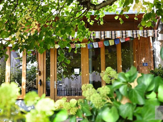À vendre : maison de caractère à Saint-Honoré-les-Bains — photo du bien