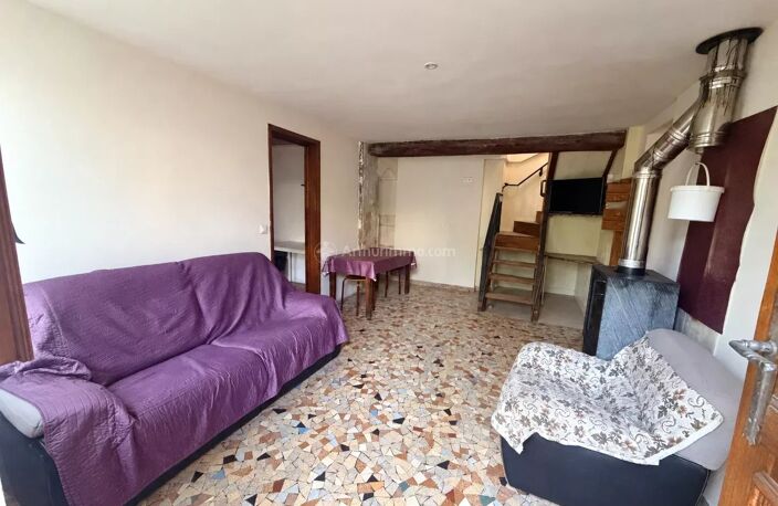 Vaires-sur-Marne, limite Brou — Maison à rénover avec combles et garage de 80 m² — photo 2