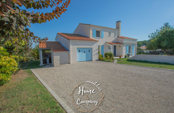 BREUILLET - MAISON AVEC PISCINE — photo 2