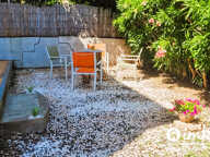 T2 Rez de jardin+ Terrasse + Jardin + Garage — photo 2