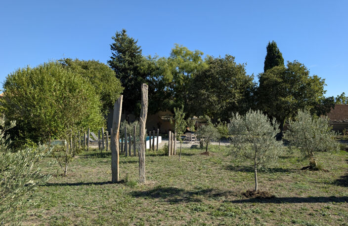 Dept 84 - Maison de hameau ancienne avec pigeonnier et bassi — photo 4