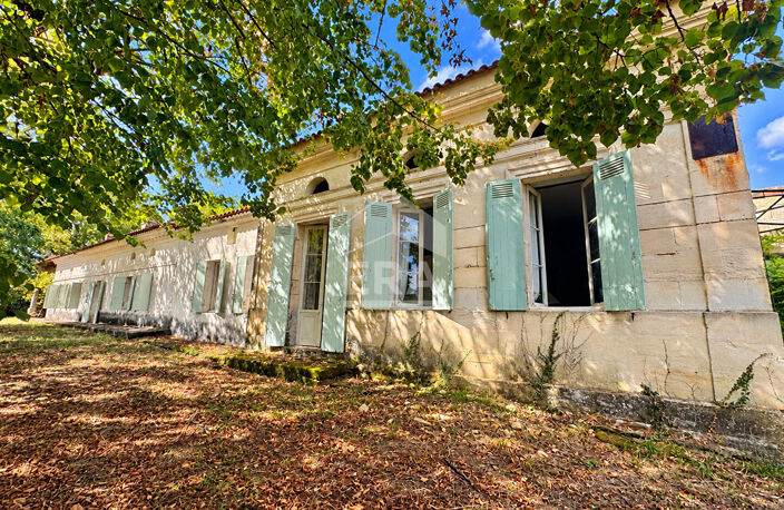 Maison ancienne à vendre à Saint-Seurin-de-Bourg - 7 pièces, 215 m² sur 1,46 ha — photo 2