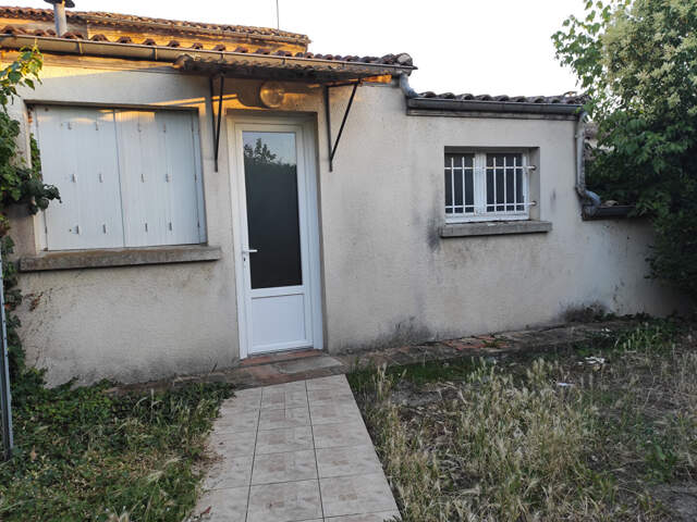 A vendre maison avec garages et jardin à Pomerol — photo du bien