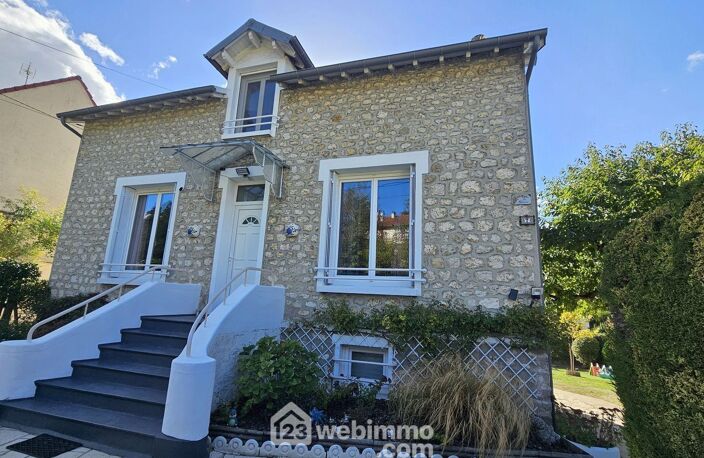Maison - 133m² - Itteville — photo 2