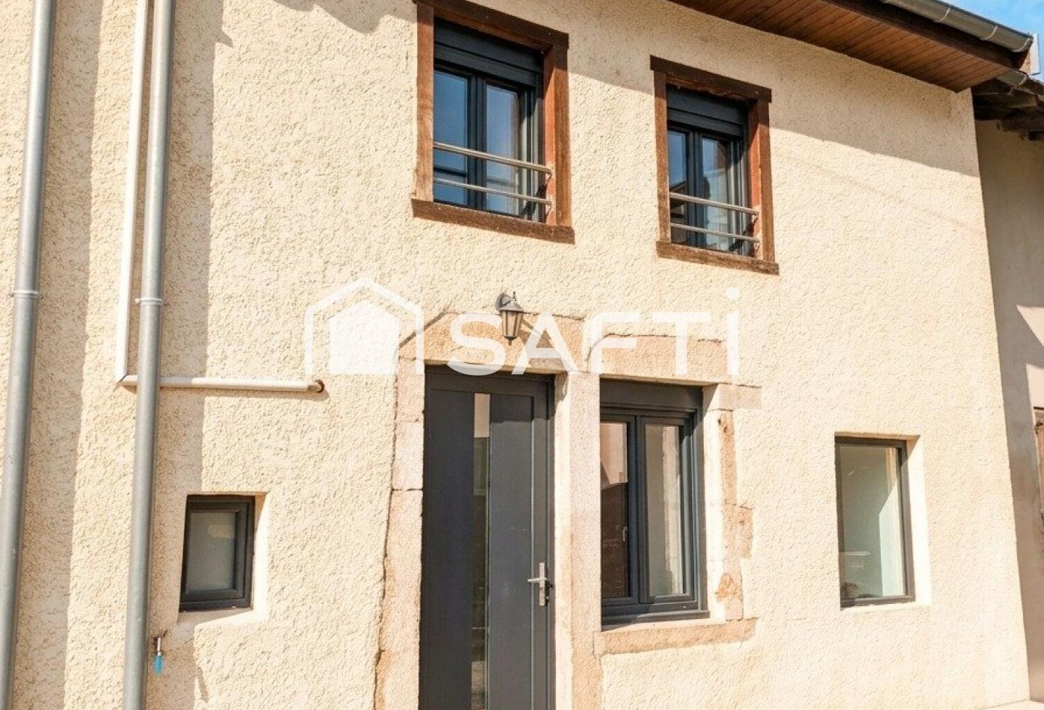 MAISON DE VILLAGE EN PIERRE — photo 1