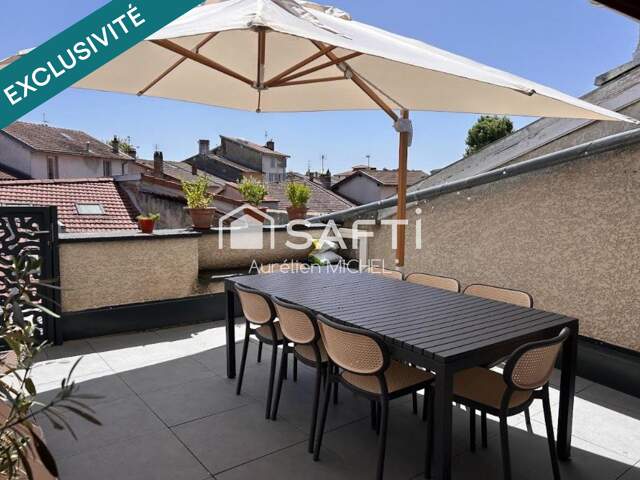 Coup de coeur pour ce T2 Lumineux avec grande terrasse sans vis à vis — photo du bien