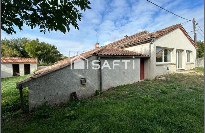 Maison en pierre en coeur de village + dépendances — photo 3