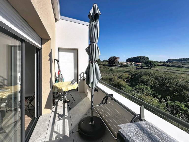 T3 récent au calme avec balcon et box — photo 1