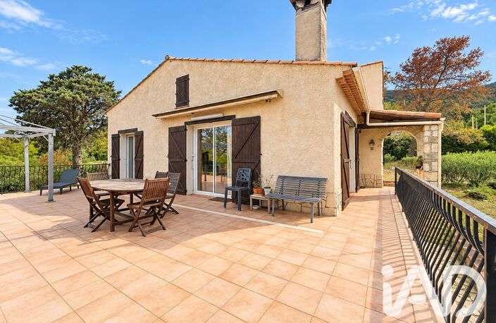 Vente Maison/villa 4 pièces — photo 2