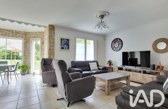 Vente Maison traditionnelle 6 pièces — photo 3